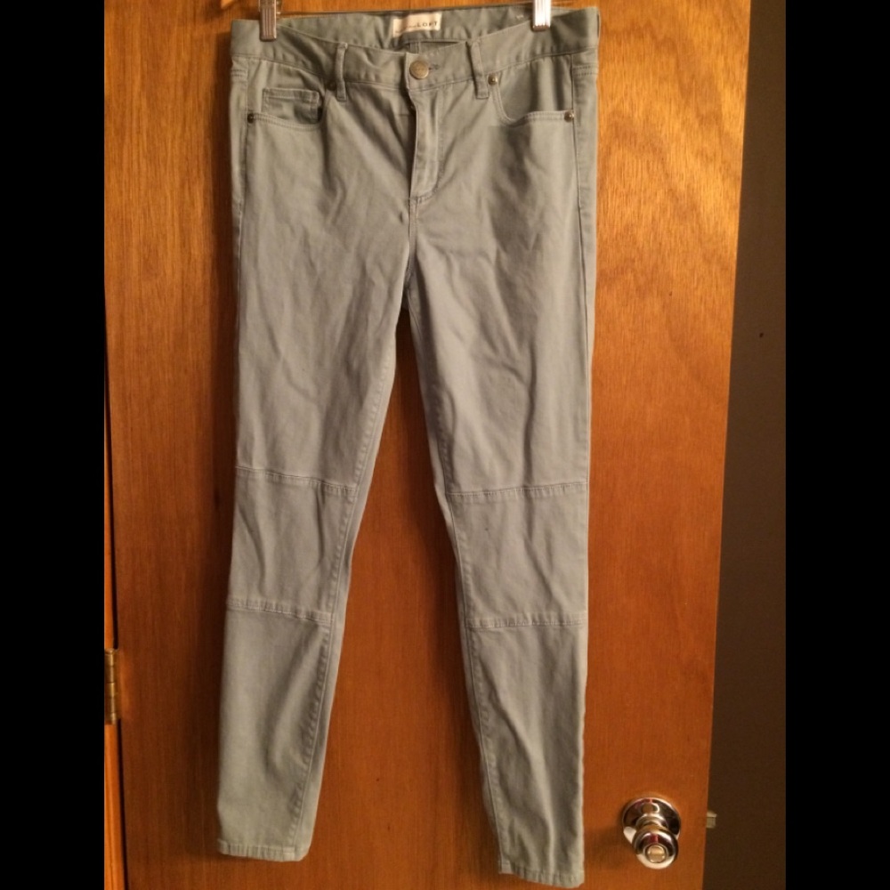 Loft Size 4 leggings with zipper details